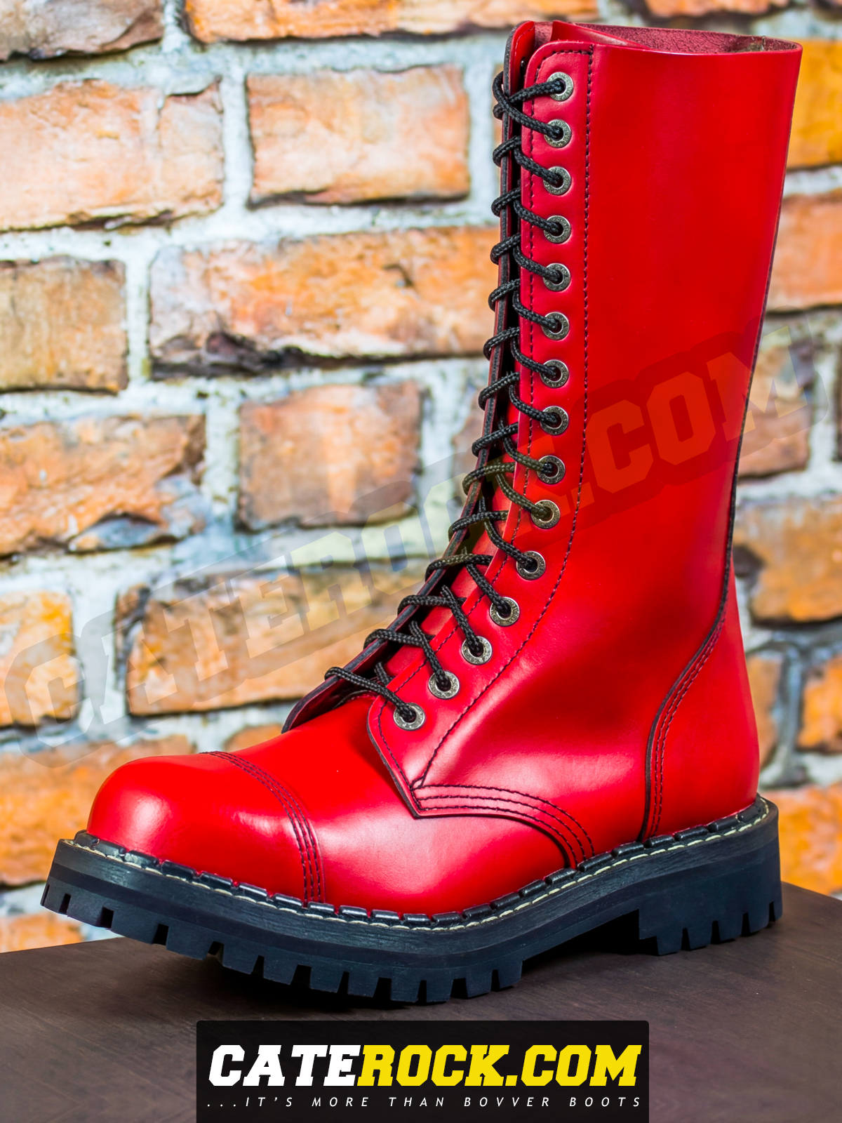 Bovver Boots 15 Eyelet (RED)