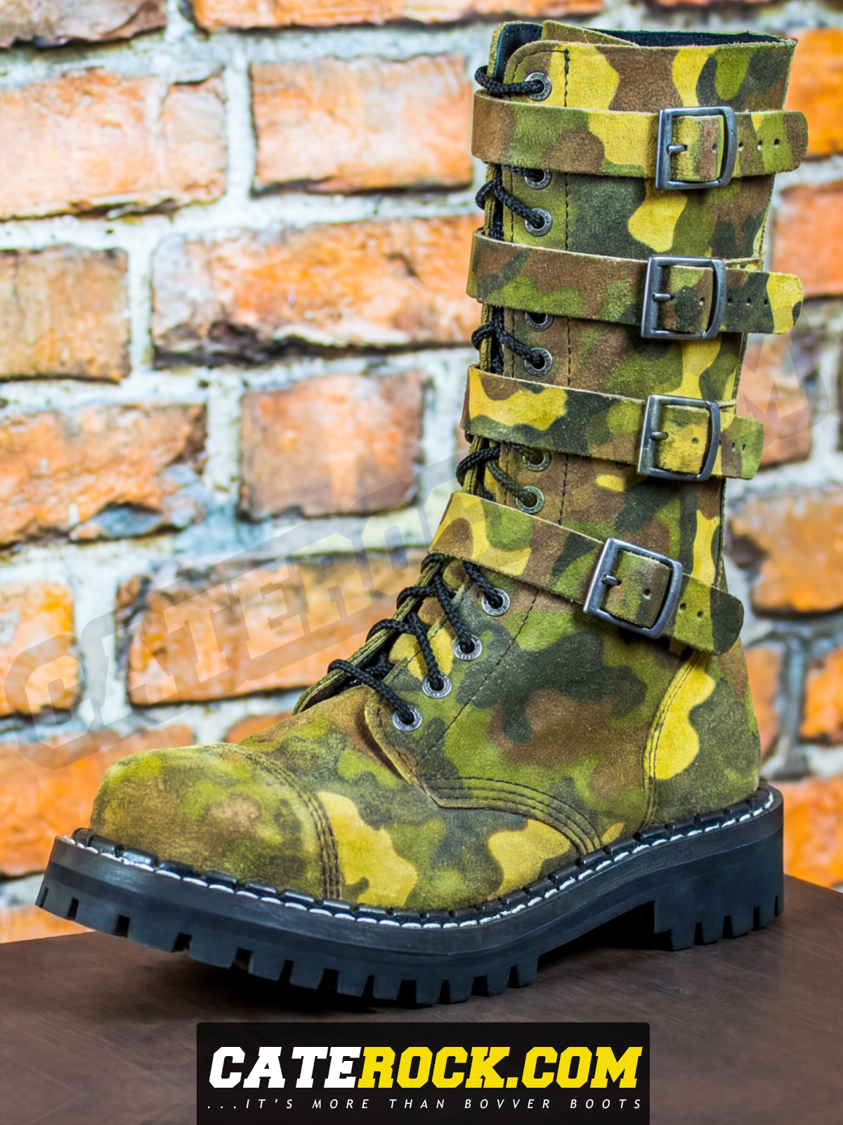 Bovver Boots 15 Eyelet + 4 Buckle (MORO)
