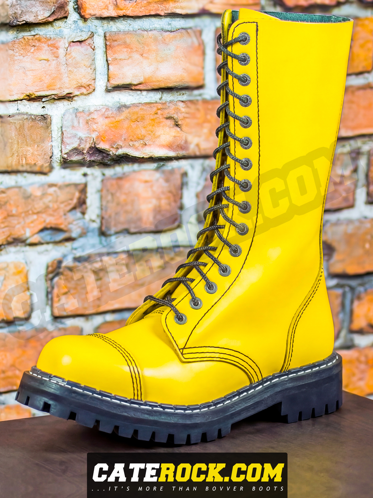 Bovver Boots 15 Eyelet (YELLOW)