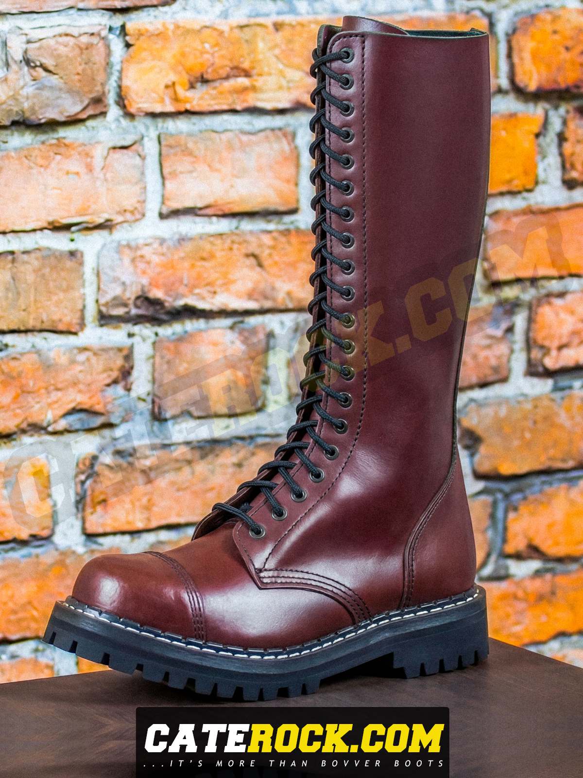 Bovver Boots 20 Eyelet (BROWN)