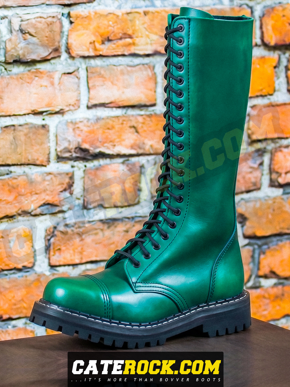 Bovver Boots 20 Eyelet (DARK GREEN)