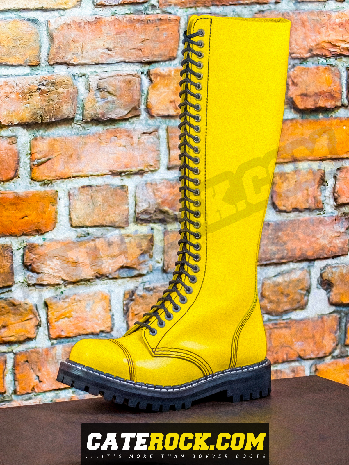 Bovver Boots 30 Eyelet (YELLOW)